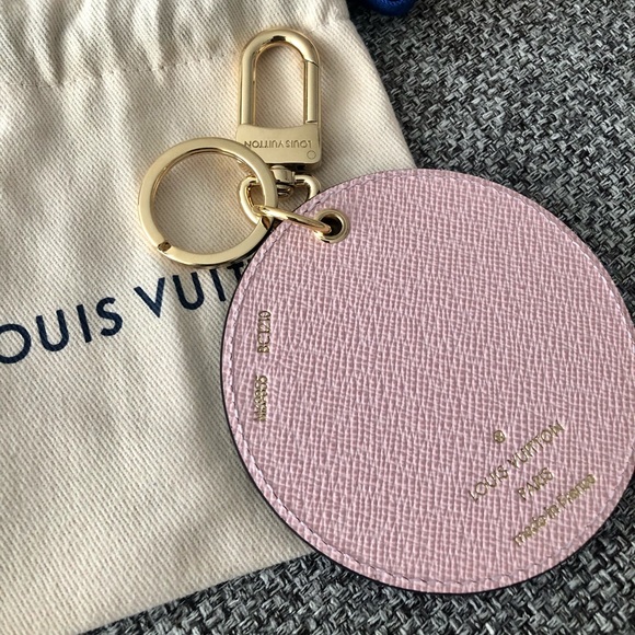 Louis Vuitton Christmas Animation bag charm NEW - Picture 2 of 4